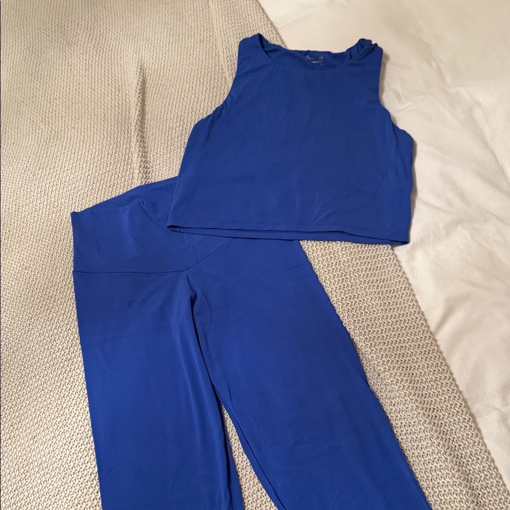 Aerie offline high next sports bra and Leggings Set- size large